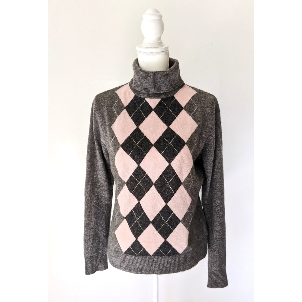 NEW Cashmere turtleneck sweater with argyle print
